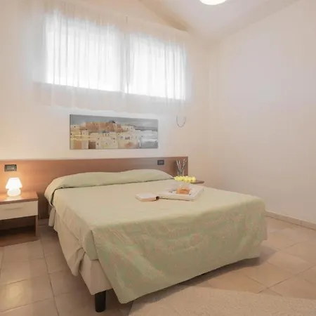 Stylish Le Fontane 2 Bedroom 6 Persons Plus Child Bed No 2511 Διαμέρισμα