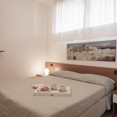 Stylish Le Fontane 2 Bedroom 6 Persons Plus Child Bed No 2511 Διαμέρισμα *